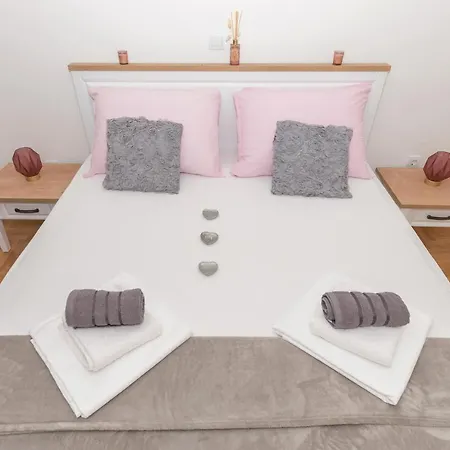 Deluxe 3 Bedroom With Sea View アパート *